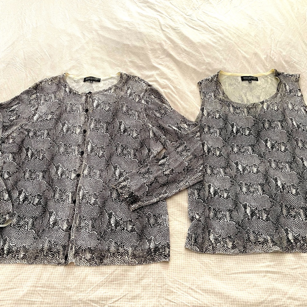 Jones New York sz 2X knit cardigan and top set in great condition very classy